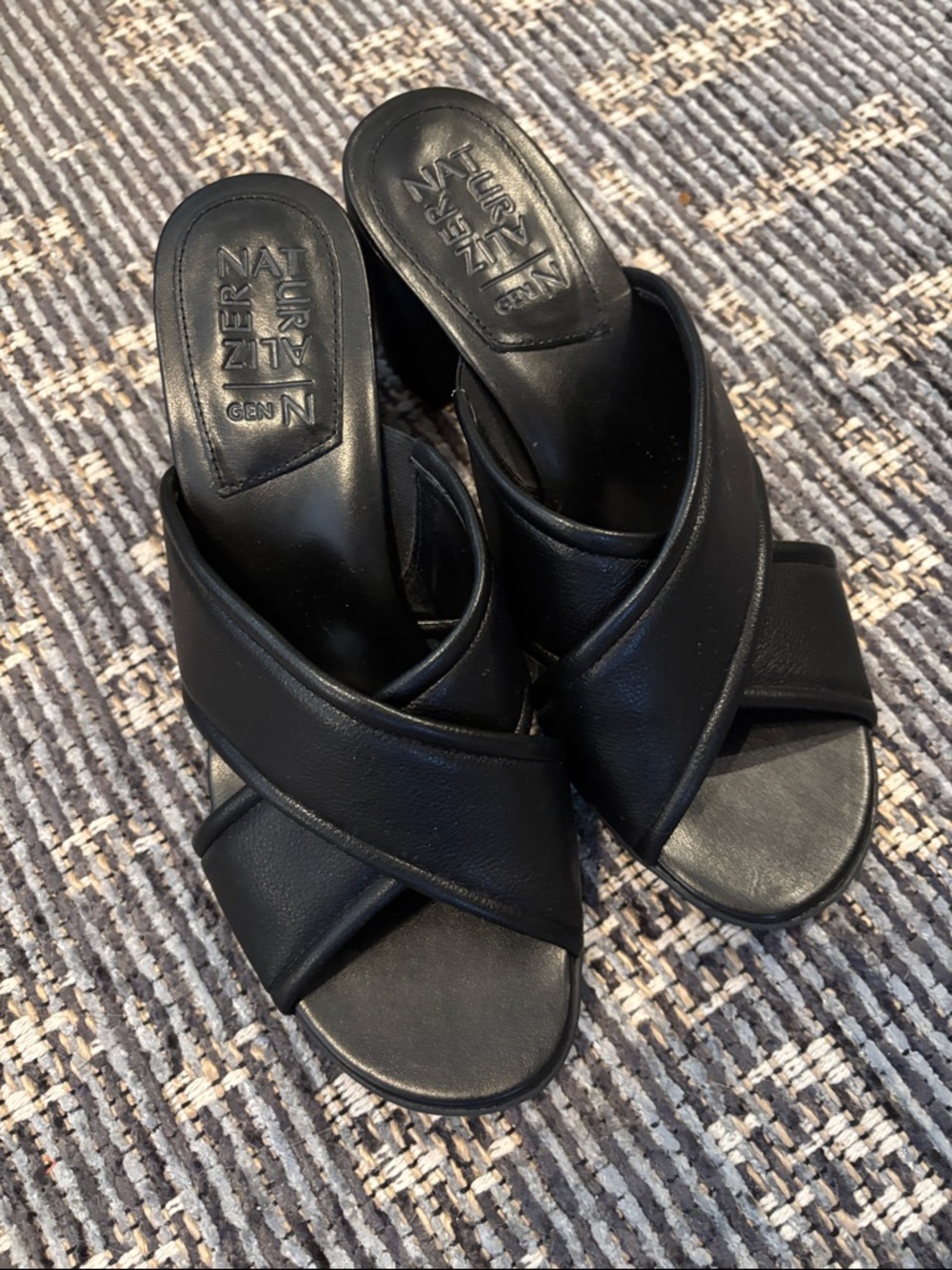Naturalizer Black Crisscross Mule Slides - never worn!